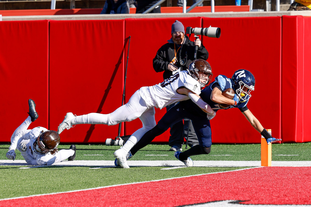 Nazareth Academy Joliet Catholic Illinois 5A football November 25 2023 Nate Latsch 24442